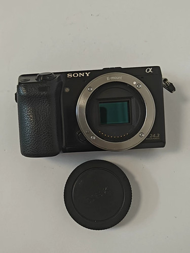 Sony nex black mirrorless - sony,